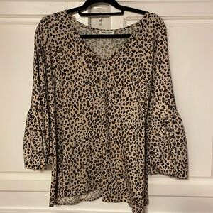 Leopard top
